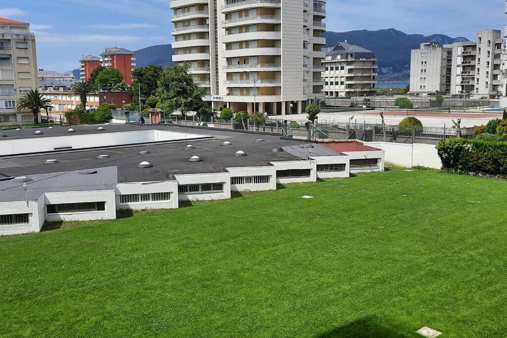 Reformado, A 2Min De Playa, En La Mejor Zona. Apartamento Laredo Exterior foto