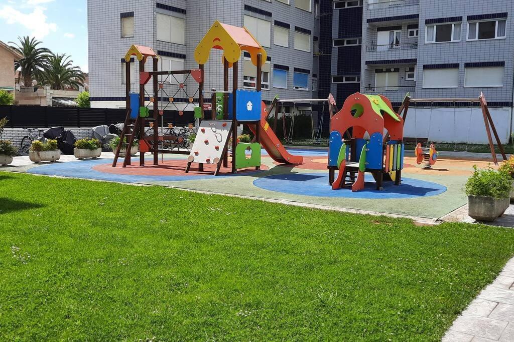 Reformado, A 2Min De Playa, En La Mejor Zona. Apartamento Laredo Exterior foto